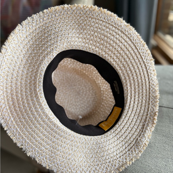 Eric Javits Cream Straw Hat with Black Band - Picture 4 of 9
